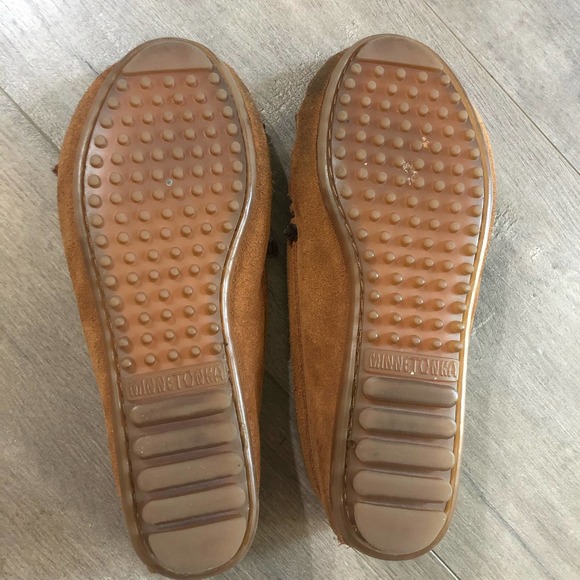 Minnetonka Kilty Suede Leather Moccasins Size 6 - Picture 2 of 5